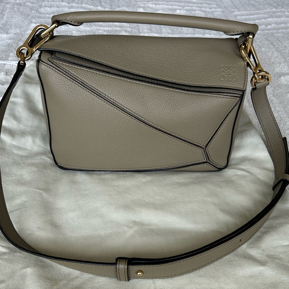 Loewe Puzzle Small Top-Handle Bag in Grained Leather in Artichoke Green
